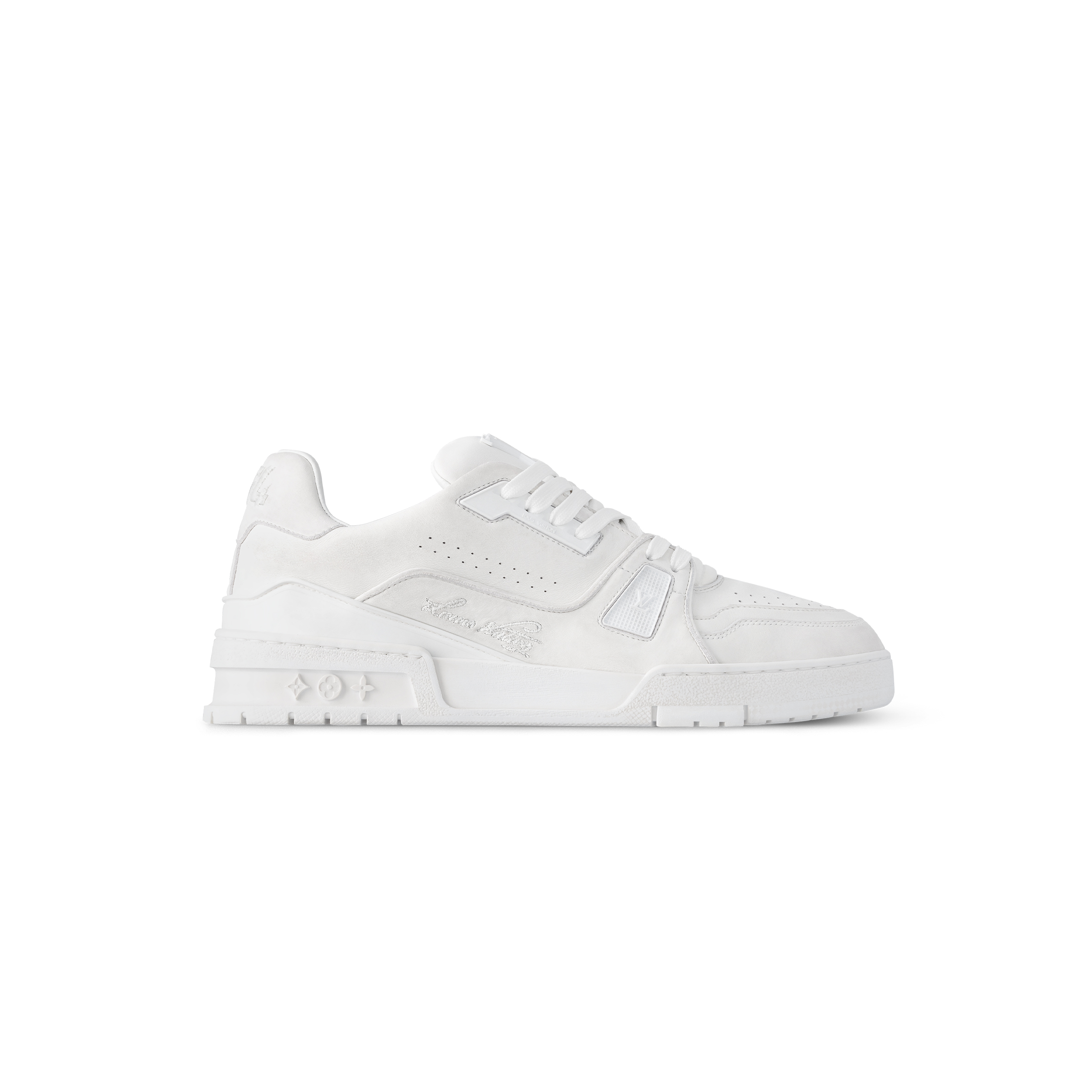LOUIS VUITTON LV TRAINER DISTRESSED SNEAKER 1ADERB LOUIS VUITTON LV TRAINER DISTRESSED SNEAKER 1ADERB